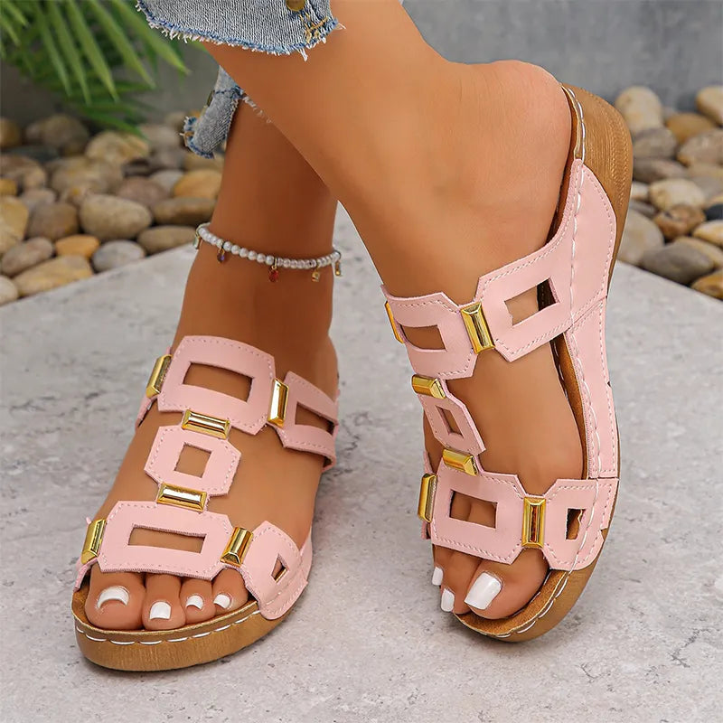 👡【Wygodne, brak zmęczenia podczas chodzenia】Sandały w stylu retro na platformie i koturnie (ortopedyczne)